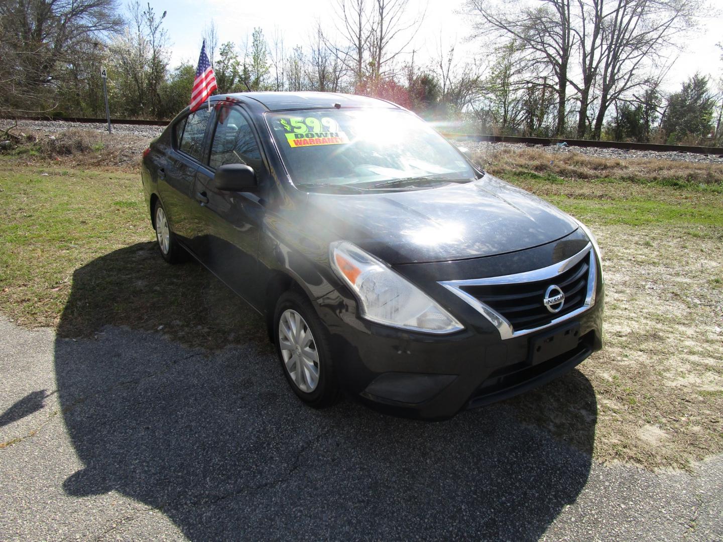 2015 Black Nissan Versa (3N1CN7AP6FL) , Manual transmission, located at 2553 Airline Blvd, Portsmouth, VA, 23701, (757) 488-8331, 36.813889, -76.357597 - Down Payment: $599 Weekly Payment: $85 APR: 23.9% Repayment Terms: 42 Months ***CALL ELIZABETH SMITH - DIRECTOR OF MARKETING @ 757-488-8331 TO SCHEDULE YOUR APPOINTMENT TODAY AND GET PRE-APPROVED RIGHT OVER THE PHONE*** - Photo#3